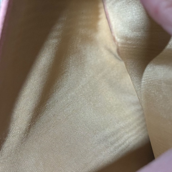 CHANEL Blush Pink Leather Wallet - Picture 7 of 7